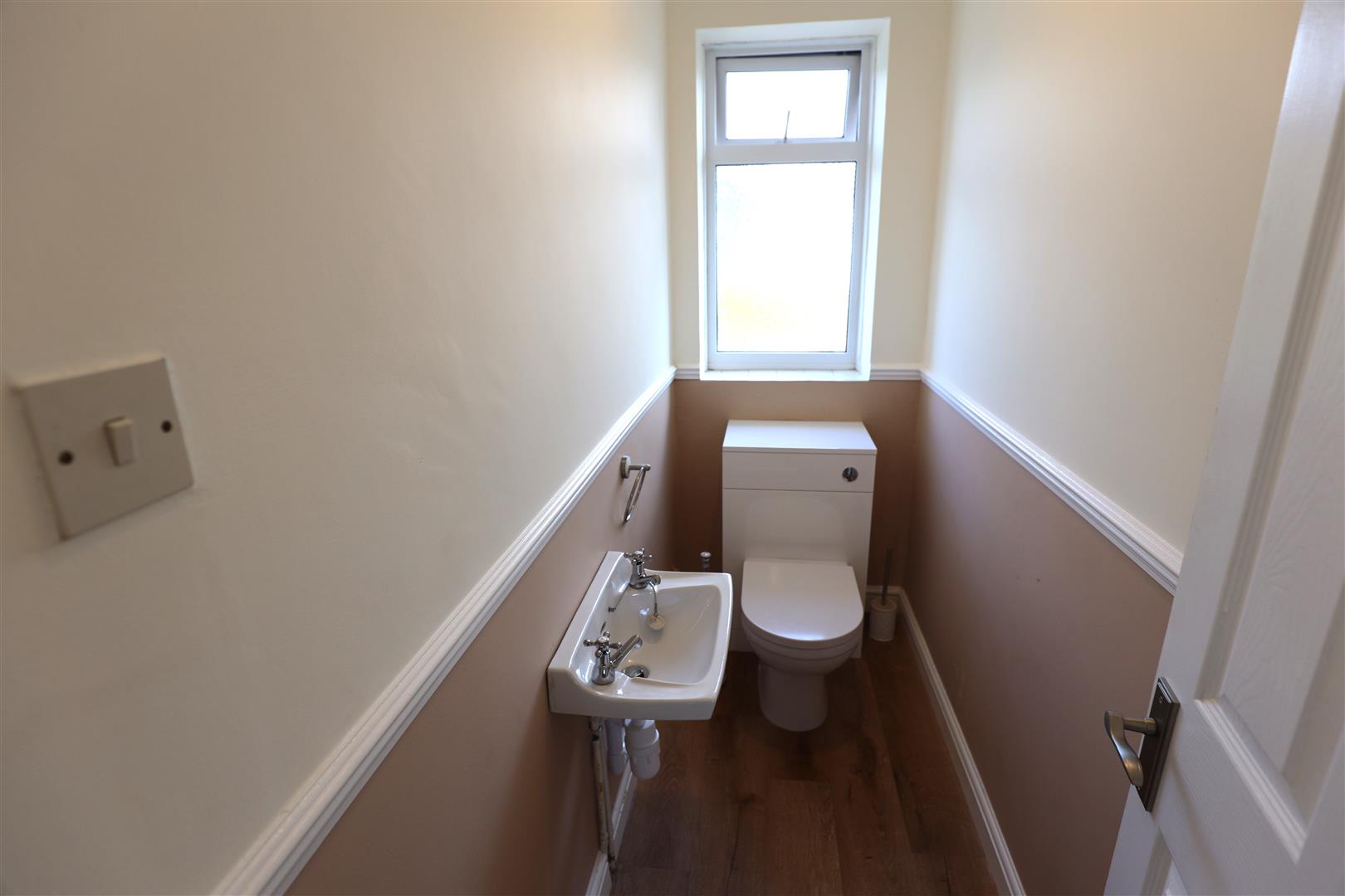 34 Le Sor Hill, Petereston Super Ely, Vale of Glamorgan CF5 6LW